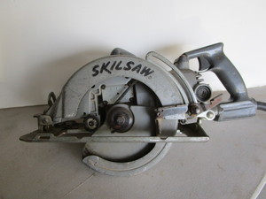 Skil circular saw - worm  drive 7-1...