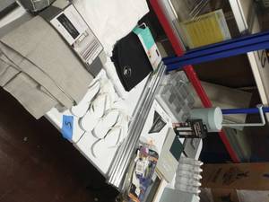 lot 5 image: LOT OF HOUSHOLD ITEMS-please see pictures