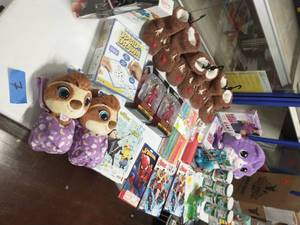 lot 7 image: LOT MIXED ITEMS, SHOES , TOYS  PLEASE SEE PICTURES