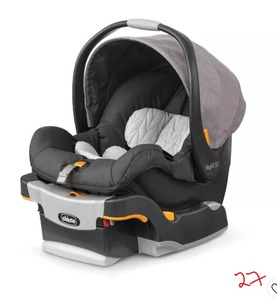 lot 27 image: Chicco KeyFit 30 Infant Car Seat