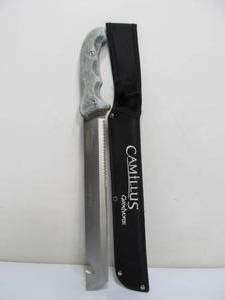 lot 14 image: Camillus Carnivore Machete wCase