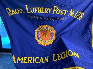 lot 42 image: Large Vintage American Legion Flag