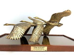 lot 201 image: Signed Numbered Gunther Granget Bronze Sculpture on Mirrored Base - The Flight