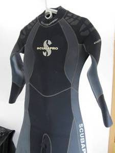 lot 148 image: Nice Group of Scuba Gear Wetsuits Vest etc