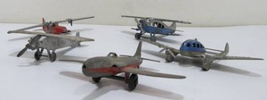 lot 178 image: Lot of Old Vintage Larger Size Tootsie Toy Military Airplanes