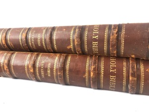 lot 268 image: Large Antique Leather Bound 2 Volume Bible