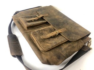 lot 272 image: Nice Mens Leather Satchel by KomalC