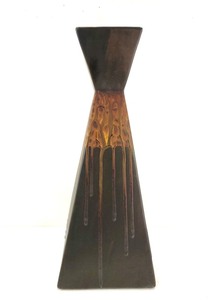 lot 289 image: Large Decorative Pottery Vase