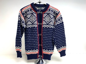 lot 331 image: DALE OF NORWAY Blue Wool Sweater wClasps - Size 40