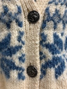 lot 334 image: DALE OF NORWAY Button Down Wool Sweater wSnowflakes - Size M