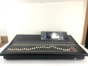 lot 5 image: Quality Working Large YAMAHA Model LS9-32 Digital Mixing Console