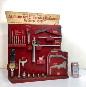 lot 3 image: Awesome Vintage 1950s SNAP-ON TOOLS Advertising Store Display wTools