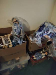 Collection of Dolls