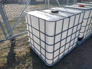 Poly Tank with Cage, Not to Be Used...