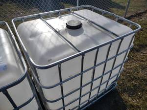 Poly Tank with Cage, Not to Be Used...