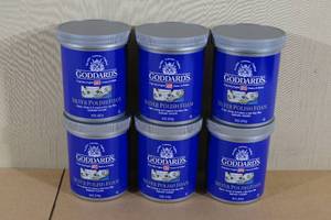 lot 29 image: Goddards Silver Polish Foam
