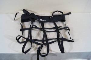 lot 114 image: Classic Equine Hay Feeder Bag