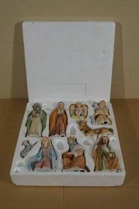 lot 131 image: Homco Ceramic Nativity Figure Set