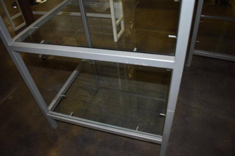 lot 600 image: Five Tier Display Rack 24x24x69T, Top Glass Is Missing