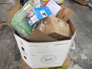 lot 513 image: Pallet of Miscellaneous Overstock Store Products and Store Returns