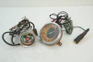 lot 9 image: Ford gauge cluster