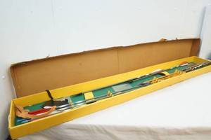 lot 22 image: archery arrows