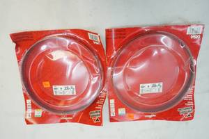 lot 32 image: band saw blades