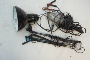 lot 33 image: work lights