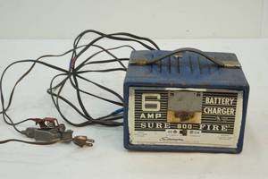 lot 58 image: battery charger