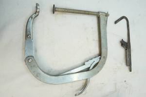 lot 90 image: spring compressor