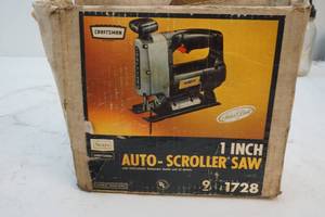 lot 94 image: scroller saw