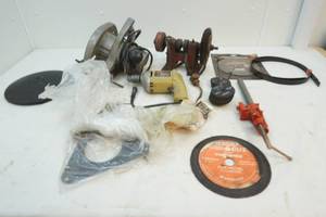 lot 109 image: tools