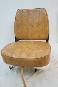 lot 139 image: boat seat