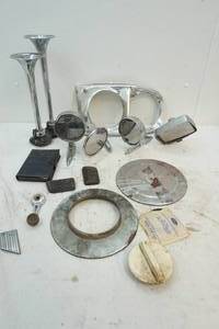 lot 169 image: vintage auto parts