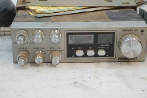lot 170 image: CB Radio