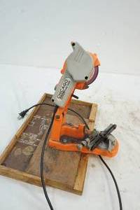 lot 175 image: electric grinder