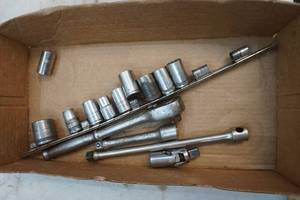 lot 177 image: sockets and wrenches