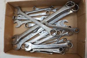 lot 211 image: wrenches