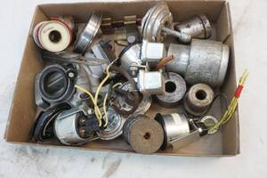 lot 215 image: Ford parts