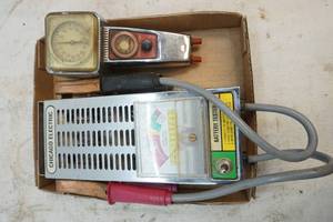 lot 236 image: battery tester