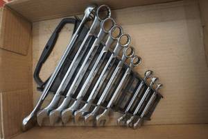 lot 258 image: standard wrenches