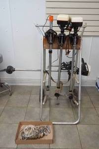 lot 260 image: trolling motors