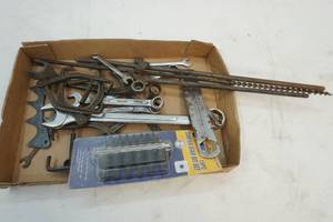 lot 285 image: tamper star bit set
