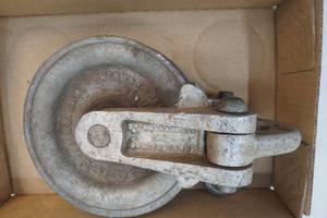 lot 297 image: pulley