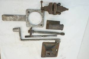 lot 307 image: bench vice
