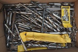 lot 309 image: drill bits