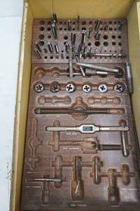 lot 326 image: tool storage container