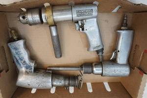 lot 159 image: air tools