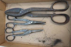 lot 356 image: metal cutters