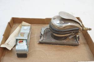 lot 359 image: air sander